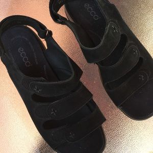Ecco Sandels